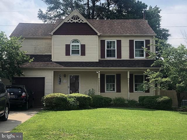 1st image of 34 W Kapok Dr