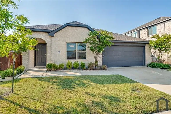 3 bed, 1858 sqft, $2,800 — Photo 3