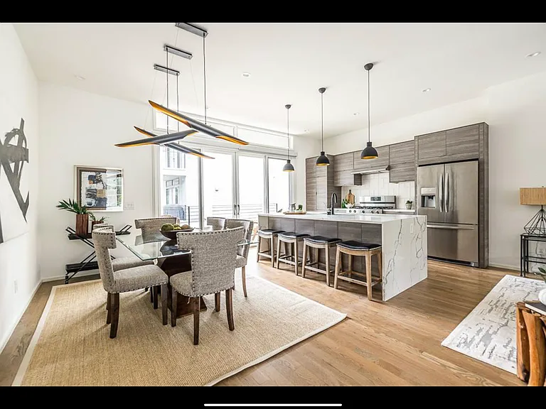 713 Moreland Ave SE #2 — Photo 18