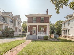 441 Bluff St, Alton, IL 62002