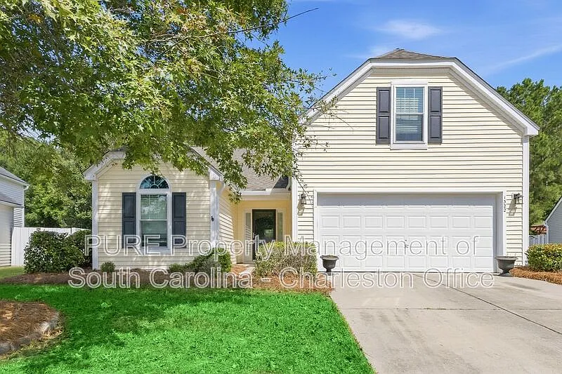 4 bed, 2.0 bath, 2000 sqft, $3,099 — Photo 1