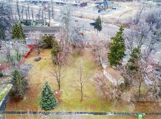 1754 Forbes St, North Tonawanda, NY 14120