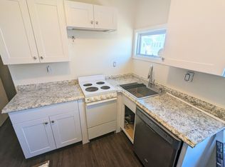 90 Smith St #3, West Haven, CT 06516
