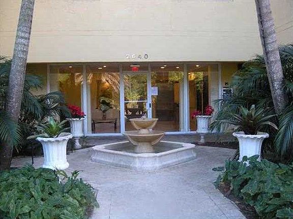 5th image of 2640 NE 135th St APT 411