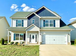 983 E Creek Coyote Trl, Clarksville, TN 37042