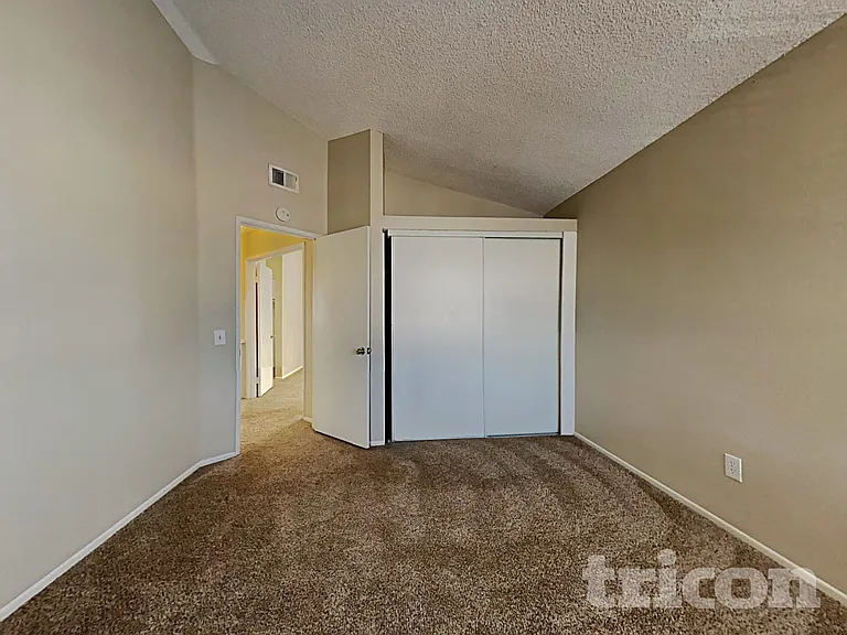 15473 Casa Grande St — Photo 11