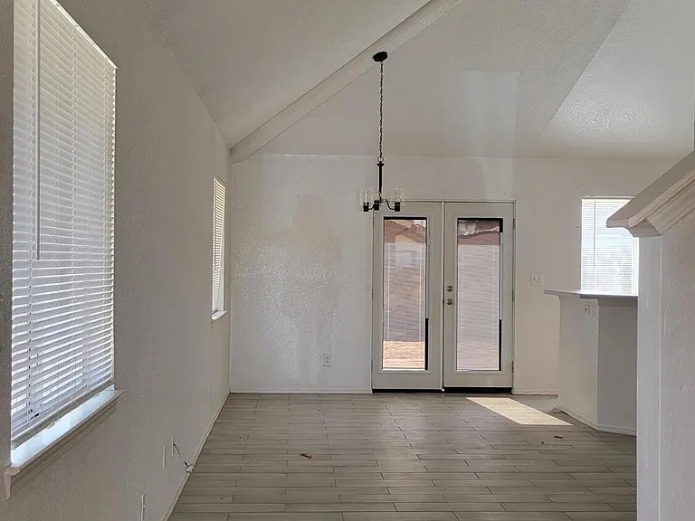 11029 Wedge Ln — Photo 5