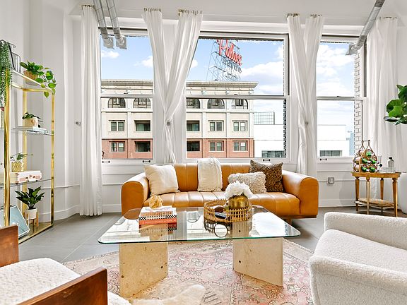 5th image of 939 S Broadway APT 704