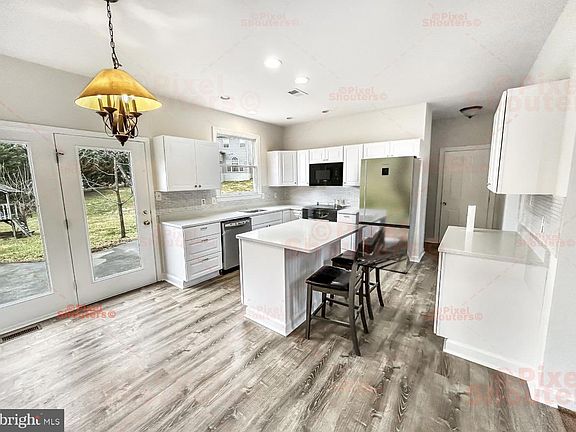 4th image of 20502 Quiet Valley Ct