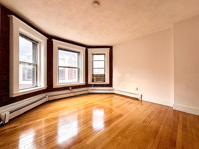 19 South St #11 — Photo 5