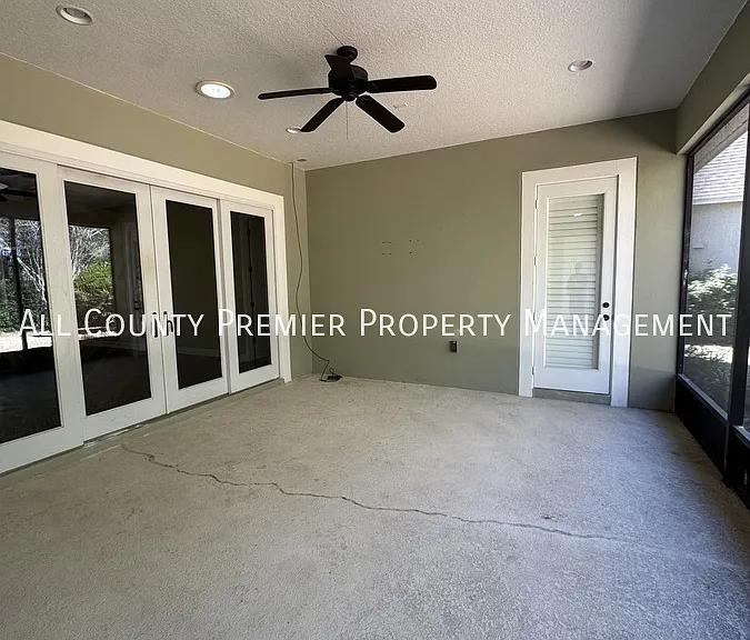 203 Spalding Way — Photo 31