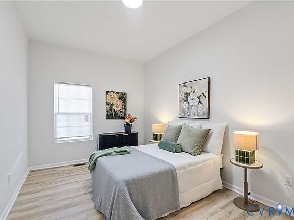 4th image of 21514 Pannill St