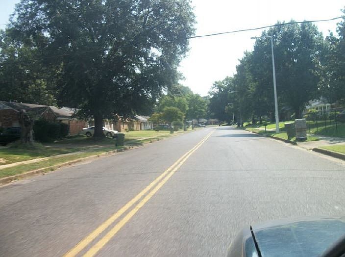 2nd image of 4168 Cottonwood Rd