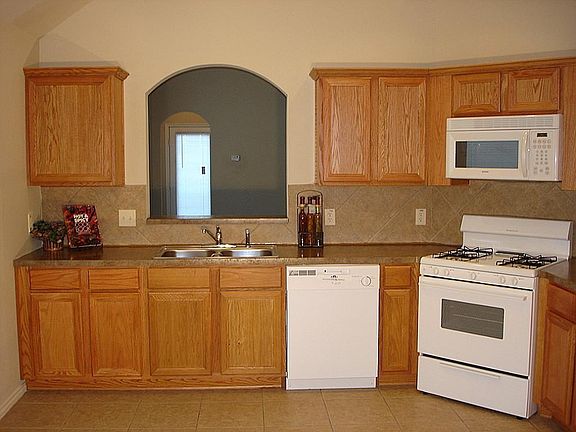 5th image of 22118 Guston Hall Ln