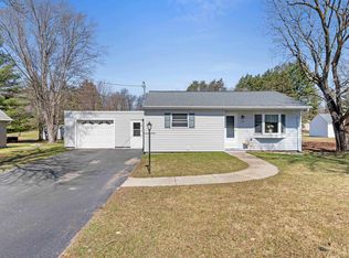 624 E Main St, Embarrass, WI 54933