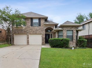 823 Lovingham Dr, Arlington, TX 76017