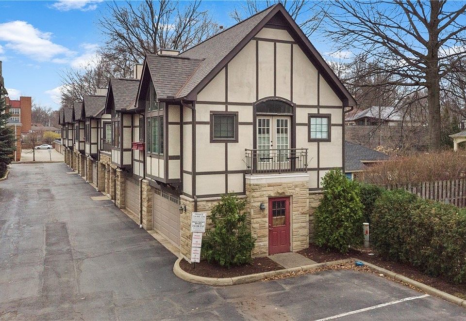 1st image of 2425 Derbyshire Ct #B4-c