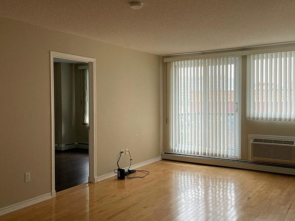 3rd image of 10303 105th St NW #307
