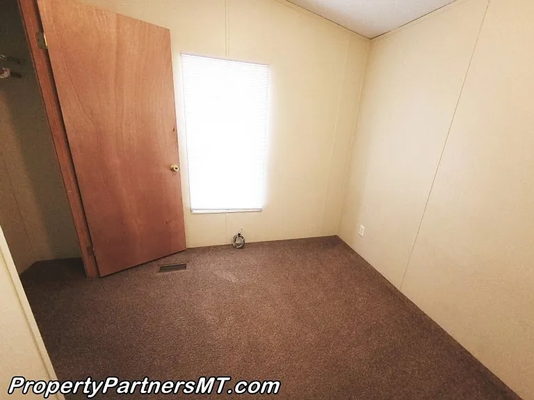 106 Sunlight Ave — Photo 9