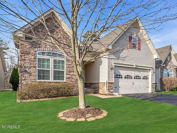 3rd image of 49 Forsgate Way