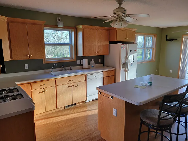 16976 State Highway 24 NW — Photo 8