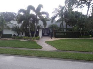 7635 Cumberland Rd, Seminole, FL 33777