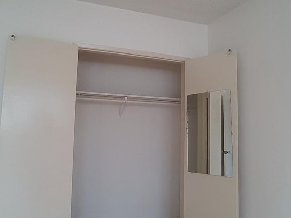 5th image of 1022 N Vista St APT 9