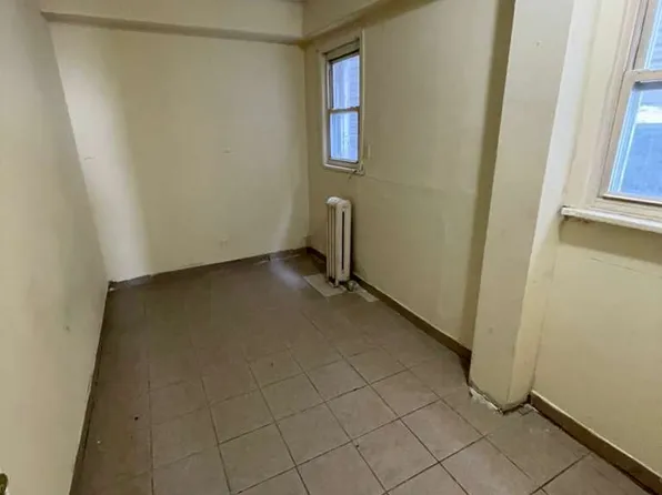 301 3rd St #11, Elizabethport, NJ 07206