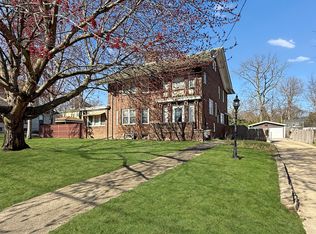 428 S West Ave, Freeport, IL 61032