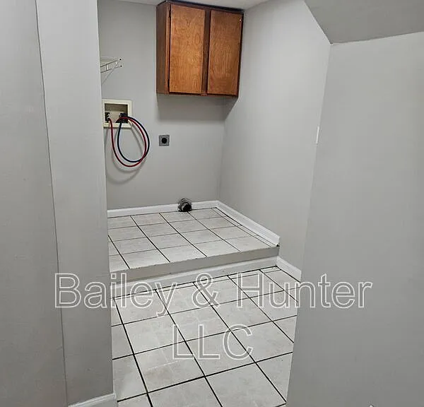 1017 Washington Heights Ter NW #2 — Photo 5
