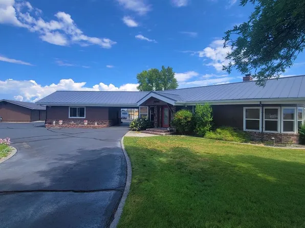 5531 Sunshine Ln, Montague, CA 96064