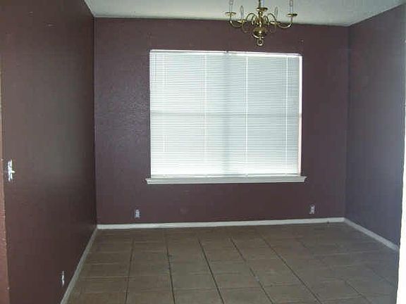 5th image of 125 Pheasant Ln