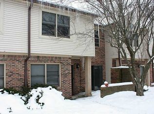 9454 Maple Way, Indianapolis, IN 46268