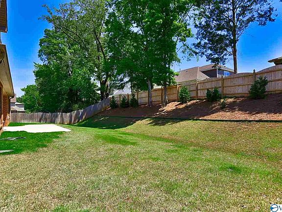 5th image of 243 Heritage Mill Dr