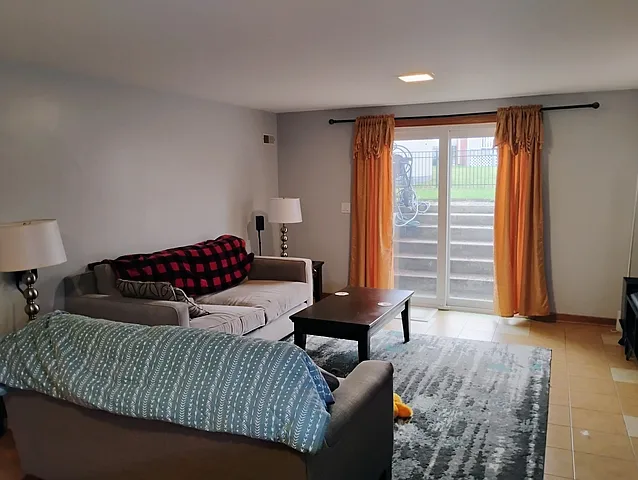 904 S Edward St — Photo 18