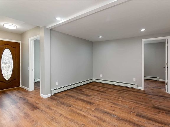 5th image of 29 Crown St