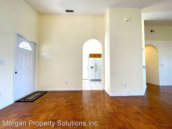 4th image of 13533 Waterhouse Way