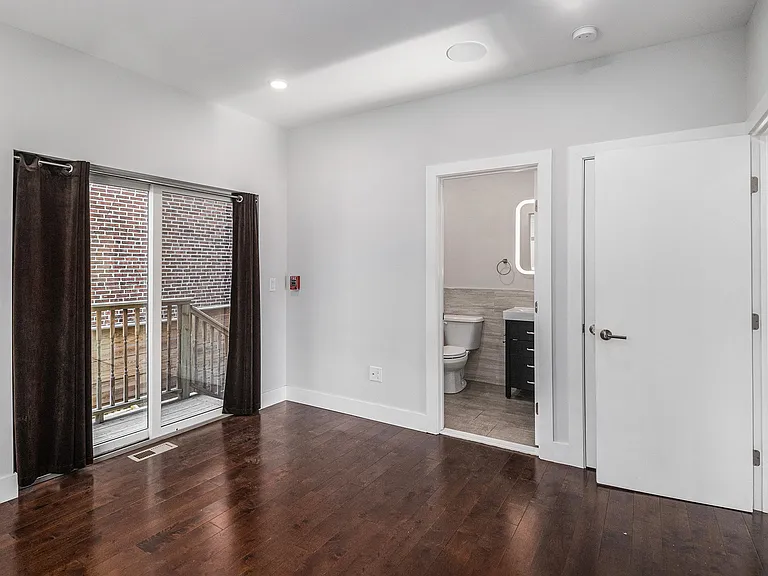 First-floor bedroom 1