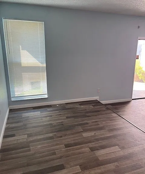 640 Haven Pl — Photo 5