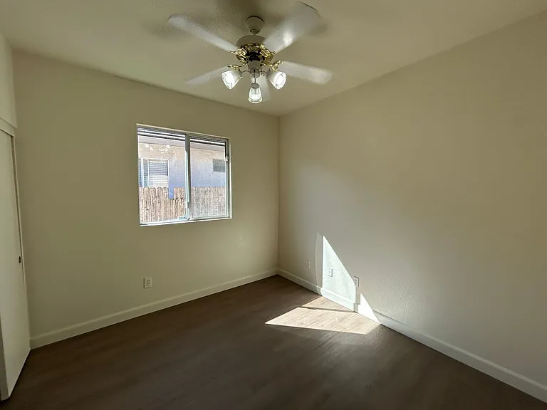 7920 Neyland Way — Photo 6
