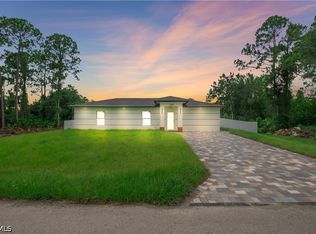 718 Frontenac Ave S, Lehigh Acres, FL 33974