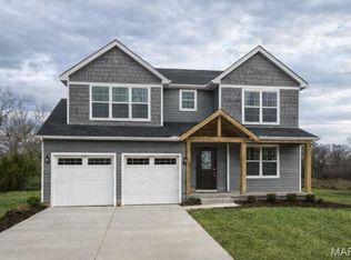 458 Crest Ave, Saint Louis, MO