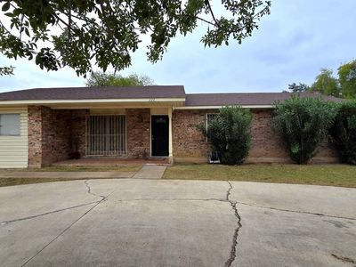 222 Esperanza Dr, Laredo, TX, 78041