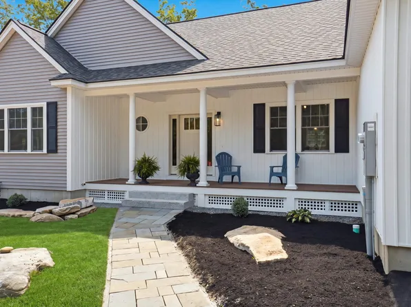 14 Prescott Heights Road, Hooksett, NH 03106