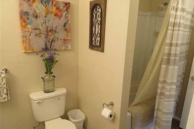 776 Lords Ln — Photo 11