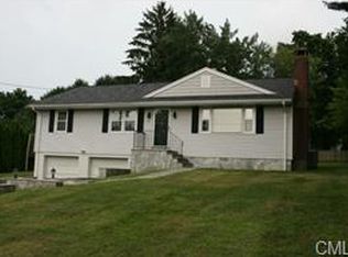 20 Arrowhead Rd, Trumbull, CT 06611