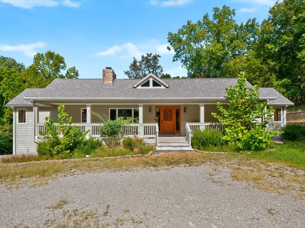 153 Deerlake Path, Sadieville, KY 40370