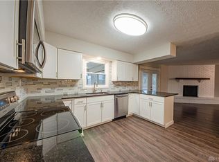 1025 Spring Valley Alpha Rd, Xenia, OH 45385