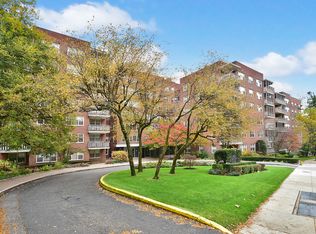 260 Garth Rd APT 3G4, Scarsdale, NY 10583