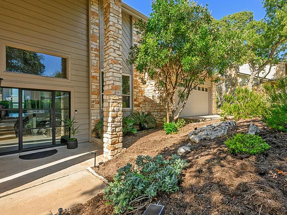 2nd image of 1528 Ben Crenshaw Way